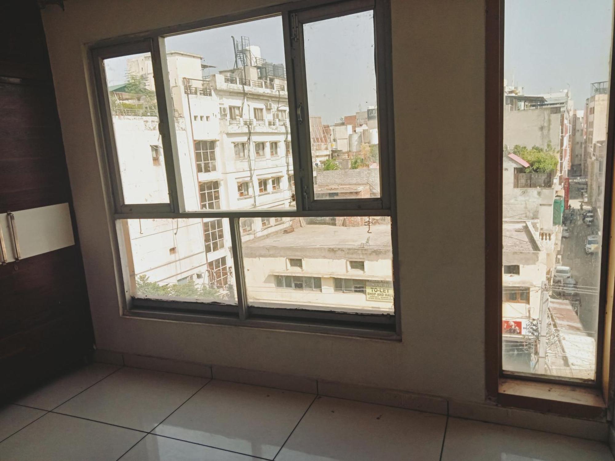 Hotel Robin Inn Amritsar Esterno foto